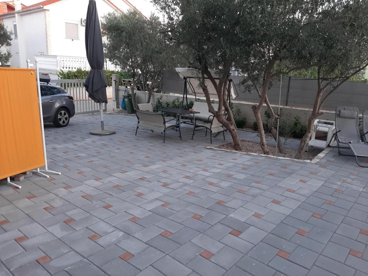 Gaestehaus Mimesis Vodice Exteriör bild
