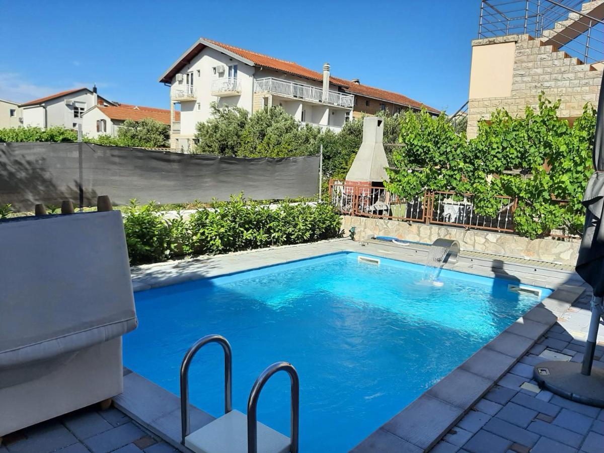 Gaestehaus Mimesis Vodice Exteriör bild